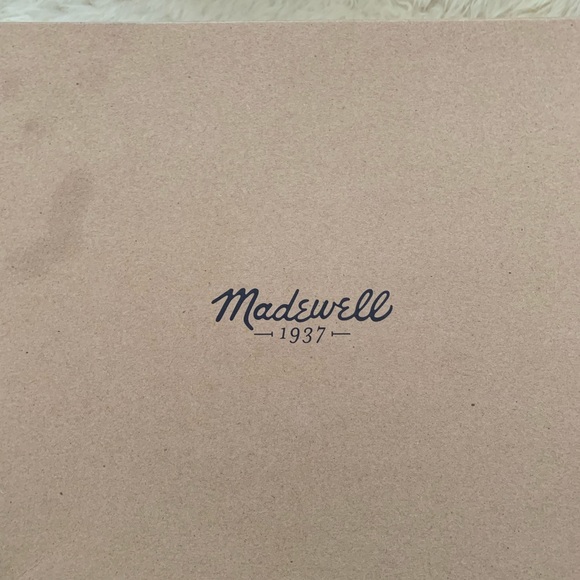 MADEWELL Leather Block Heel Sandal - Picture 2 of 10